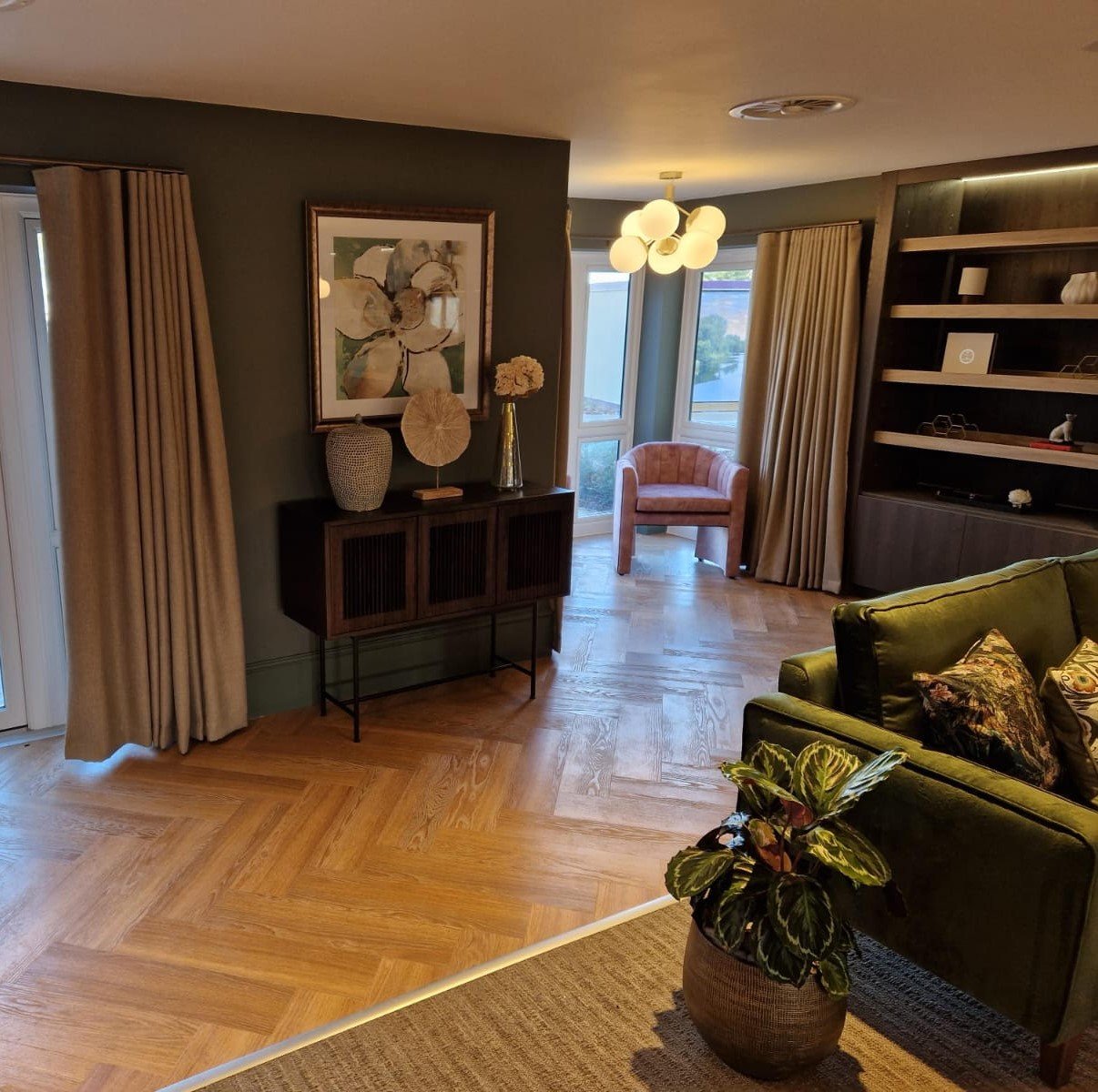 Designer Hotel Mirrors